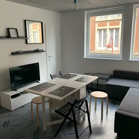 De - Les Carrieres Apartment